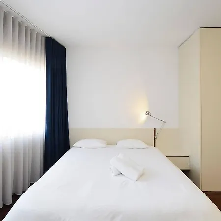 Youropo - Cosy Lägenhet