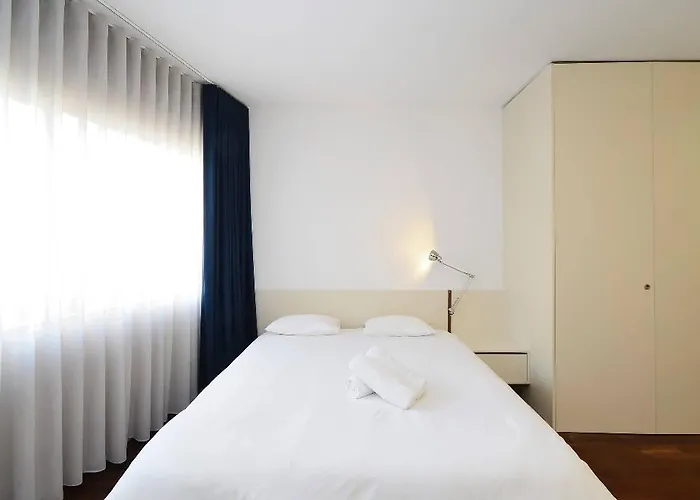 Youropo - Cosy Apartman